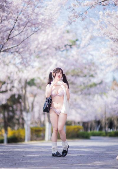秋霞理论一级在线观看手机版_BD手机免费观看完整
