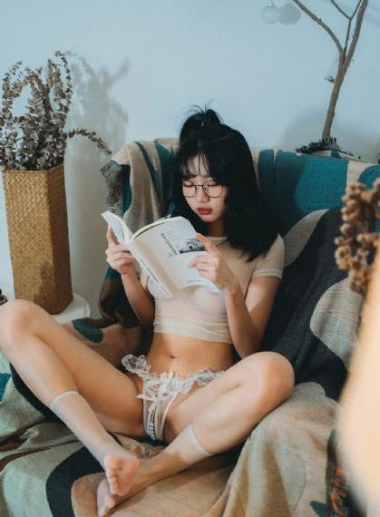 a级午夜高清中文字幕_720动漫在线观看